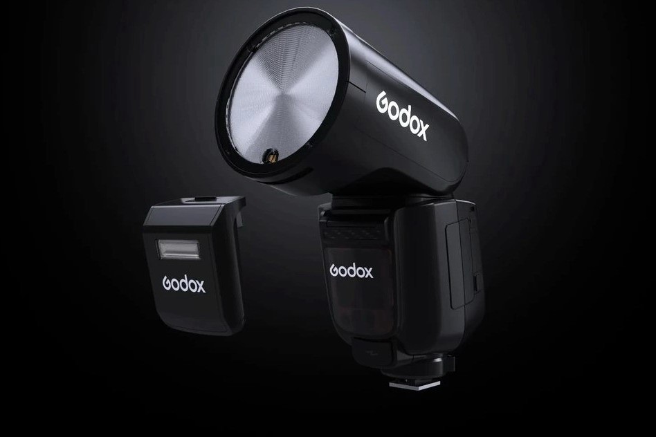 Чому накамерний спалах Godox V1 залишається базовим вибором для зйомки на Canon